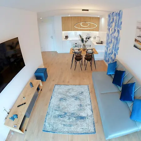 Apartment Blue Wave