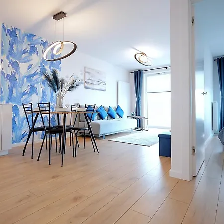 Blue Wave Apartment
